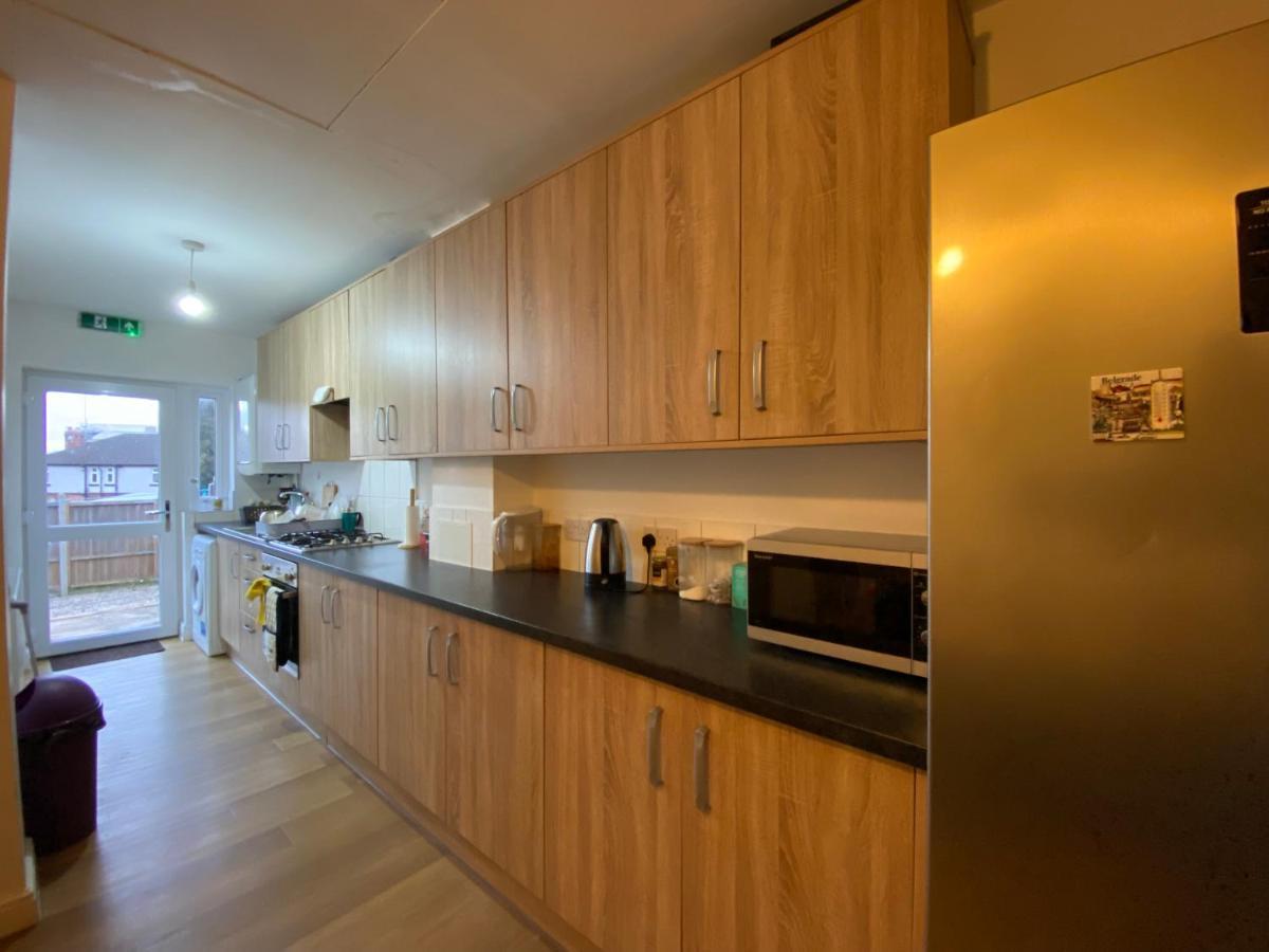 Nice Living Serviced Accommodations 4 Ковентри Экстерьер фото
